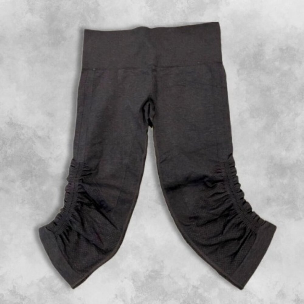 Lululemon In The Flow Crop Mid Rise Waistband Leggings Heathered Gray Women's 4